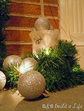 2012 Christmas Milk Glass Mantle @ BandBBuildALife.com