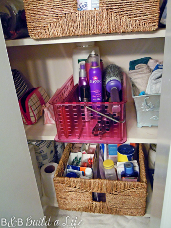 organized closet @ BandBBuildALife.com