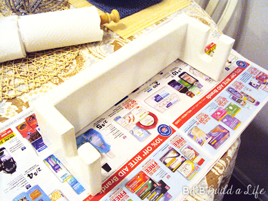 paper towel holder plans @ BandBBuildALife.com