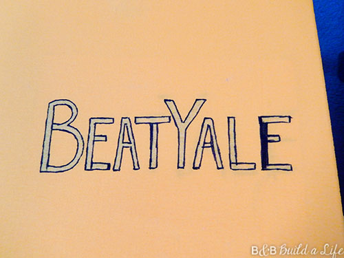 DIY fan t shirt @ BandBBuildALife.com