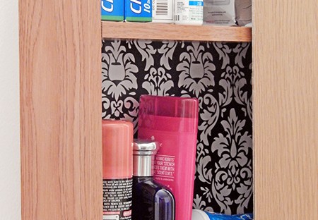 medecine cabinet decor @ BandBBuildALife.com