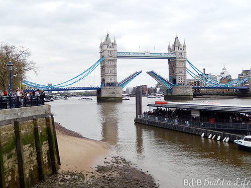 Tower Bridge @ BandBBuildALife.com
