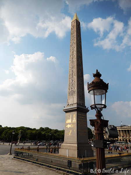 sightseeing in Paris @ BandBBuildALife.com