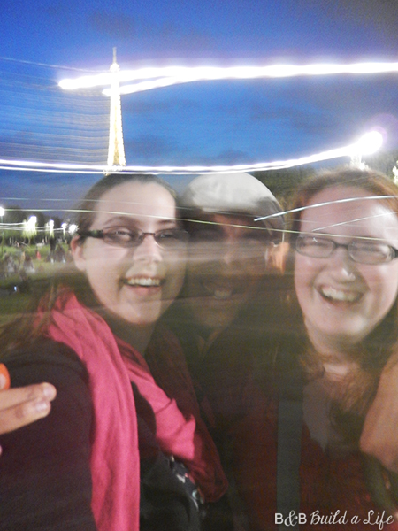 paris at night the eiffel tower @ BandBBuildALife.com