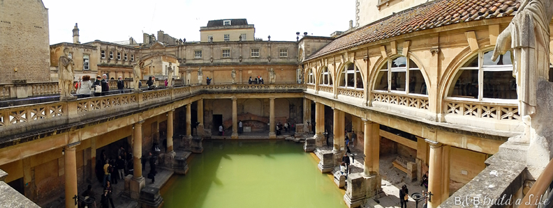 roman baths of Bath @ BandBBuildALife.com