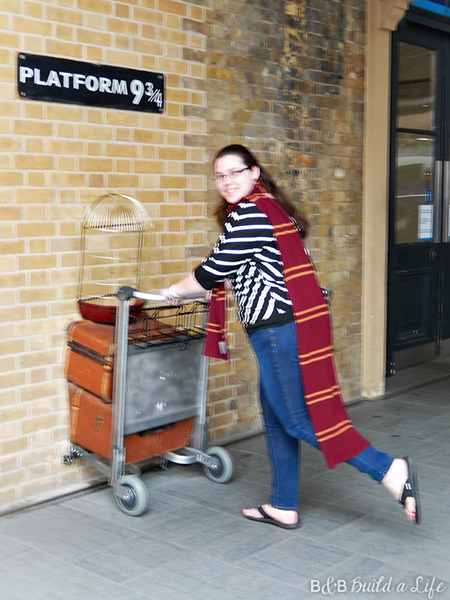 Platform 9 3/4 Harry Potter @ BandBBuildALife.com