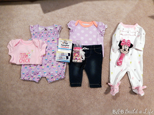 contents of the baby shower in a box @ BandBBuildALife.com