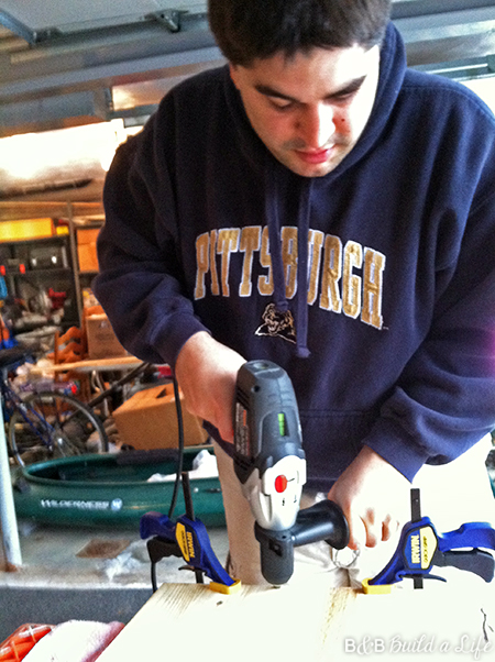 ikea inspired coat rack @ BandBBuildALife.com