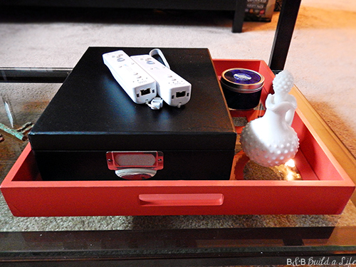 coffee table organization at BandBBuildALife.com