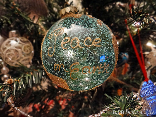 christmas 2013 decor at BandBBuildALife.com