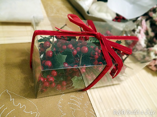 christmas 2013 decor at BandBBuildALife.com